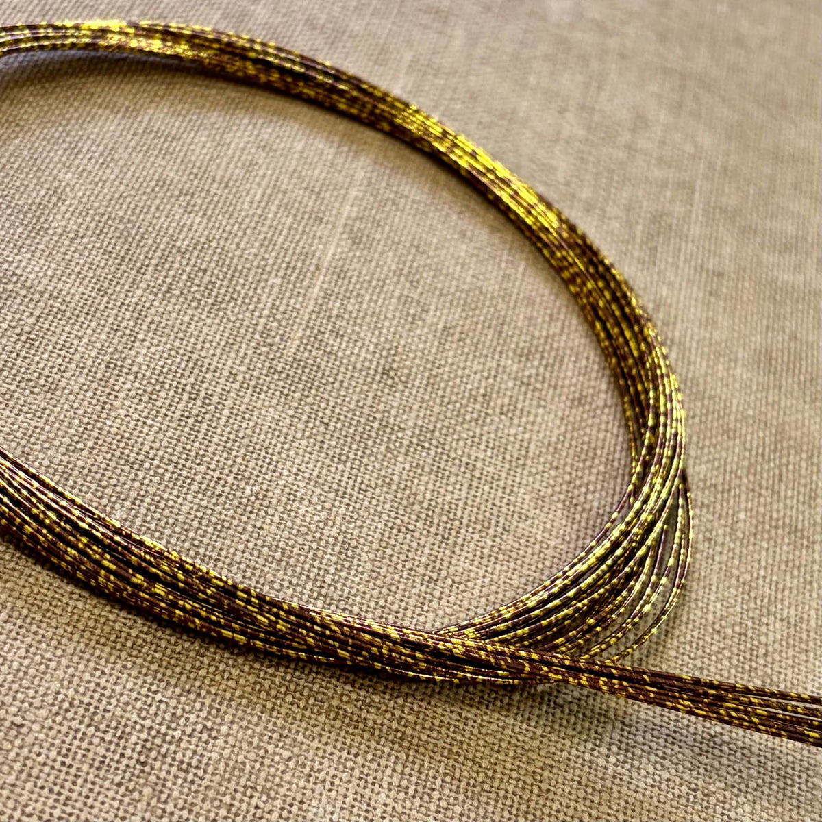 Foil wrapped mizuhiki cord, bronze gild, image 1