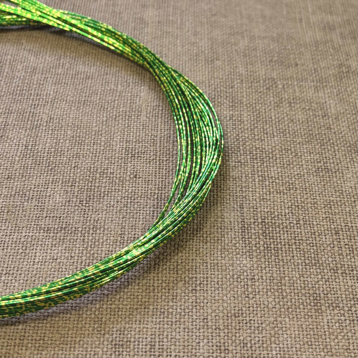 Foil wrapped mizuhiki cord, green gild, image 3