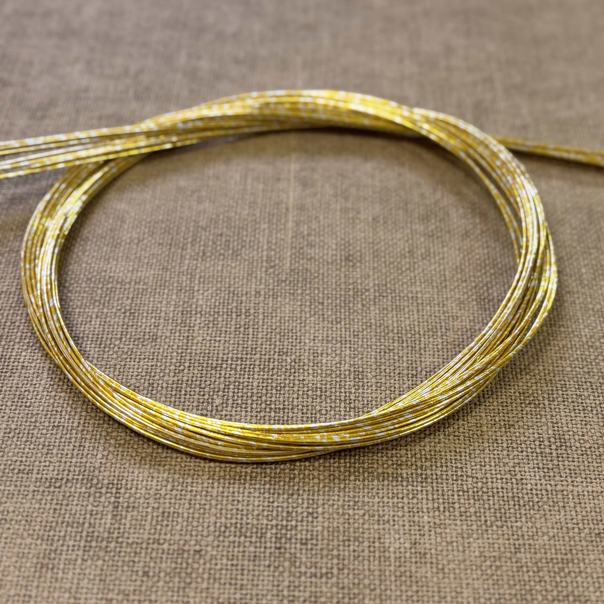 Foil wrapped mizuhiki cord, gold gild, image 7