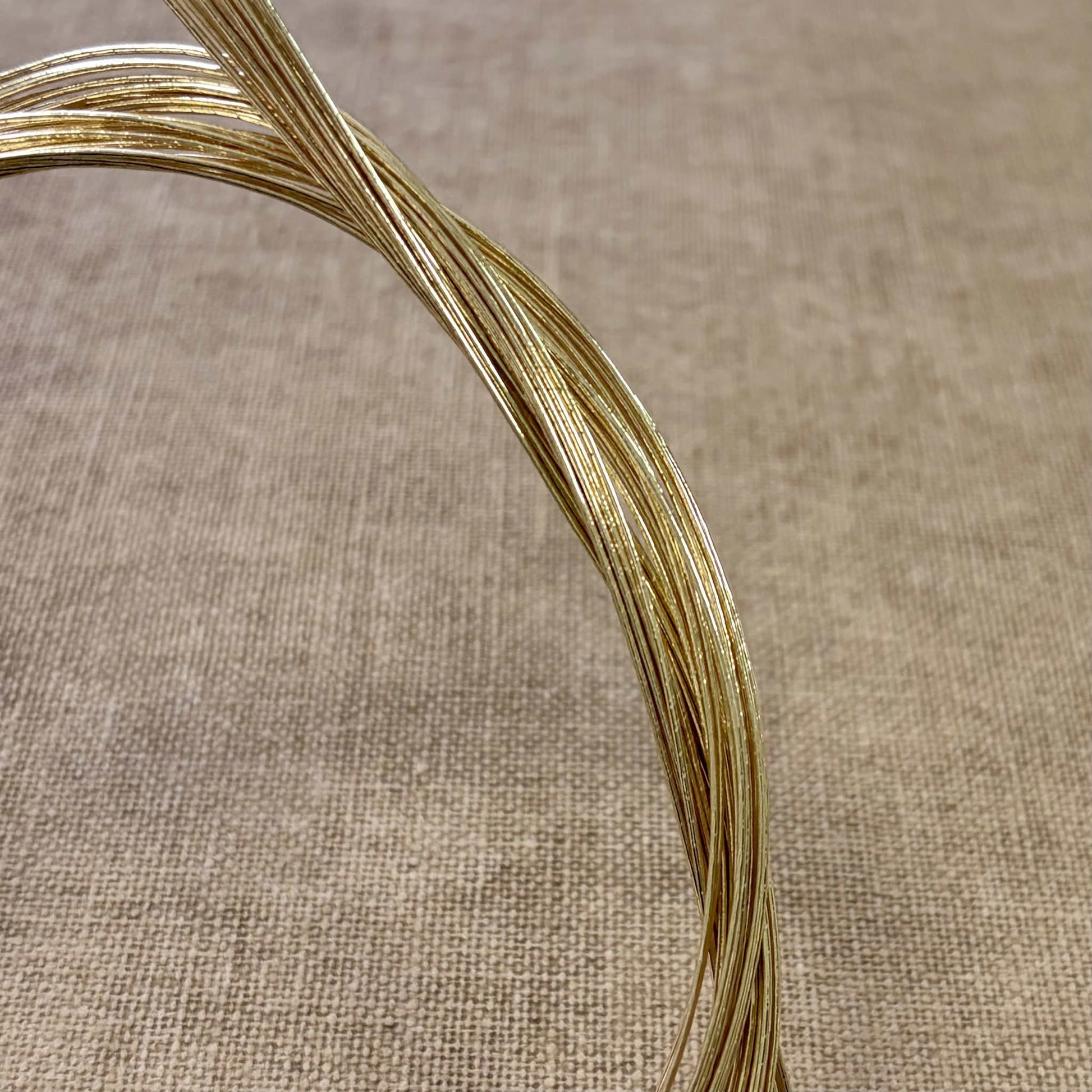 Foil wrapped mizuhiki cord, champagne gold detail view 2