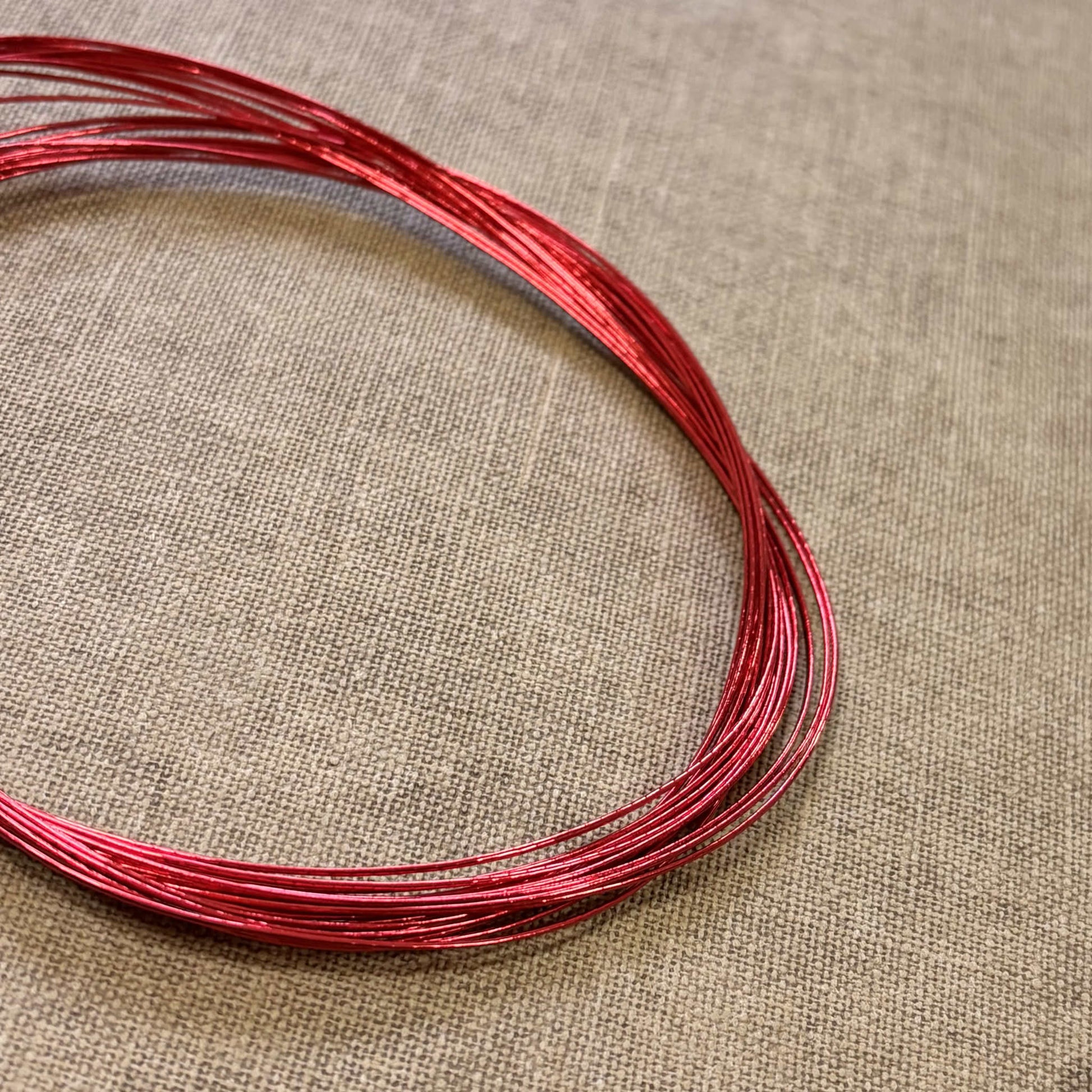 Foil wrapped mizuhiki cord, glossy crimson detail view 2